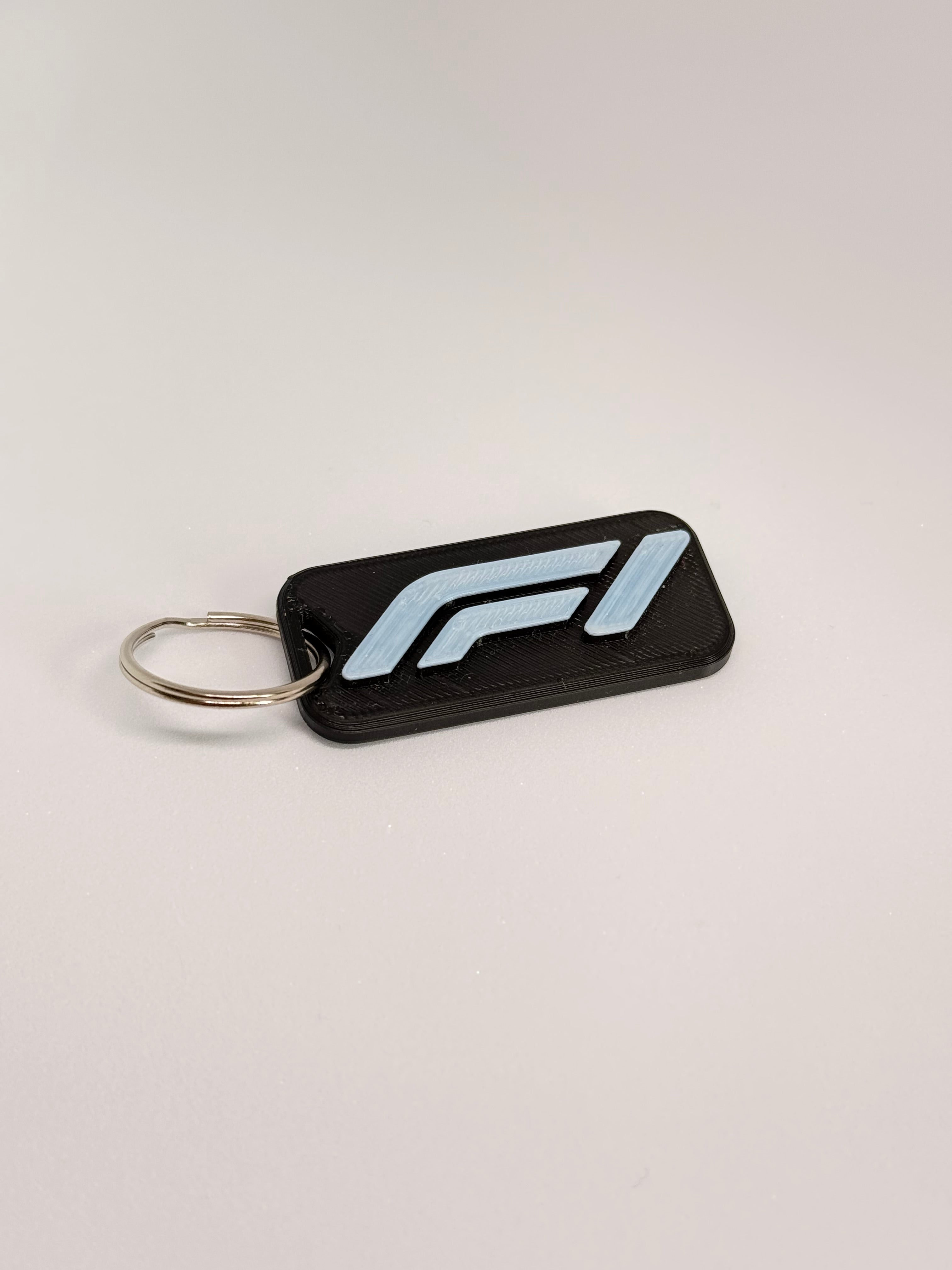 Formula 1 Short Keyring Black & White